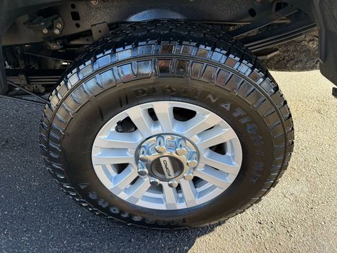 Used 2019 Ford F350 XLT w/ XLT Value Package image 12