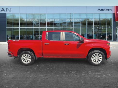 Used 2021 Chevrolet Silverado 1500 Custom AWD/4WD image 4