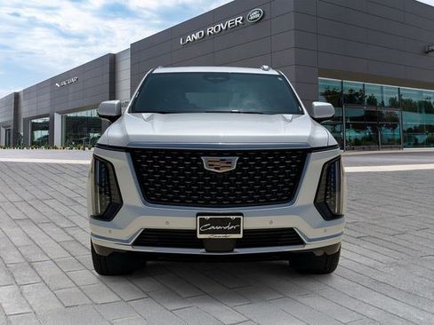 Used 2025 Cadillac Escalade Premium Luxury w/ Touring Package RWD image 8