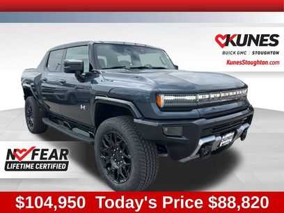 New 2025 GMC Hummer EV 2X w/ LPO, Dark Essentials Package