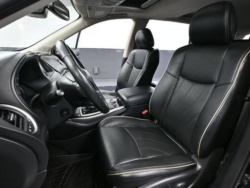 Used 2020 INFINITI QX60 Luxe w/ Essential Package FWD image 24