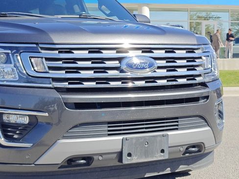 Used 2021 Ford Expedition Limited image 32