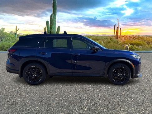 New 2026 INFINITI QX60 Sport image 3