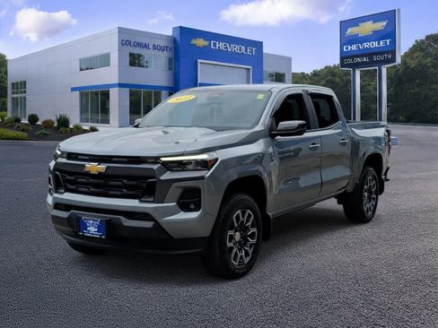 Used 2023 Chevrolet Colorado LT w/ LT Convenience Package III AWD/4WD image 1