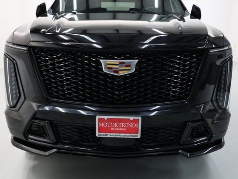 Used 2025 Cadillac Escalade V image 79