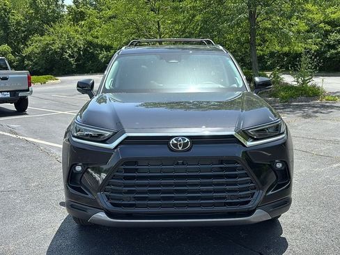 New 2026 Toyota Grand Highlander AWD image 8