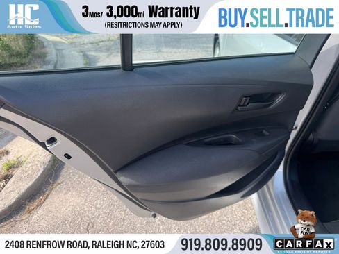 Used 2022 Toyota Corolla LE FWD image 16