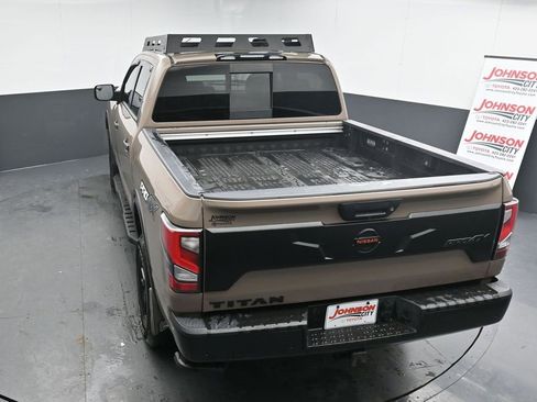 Used 2021 Nissan Titan PRO-4X w/ Pro-4x Convenience Package image 32