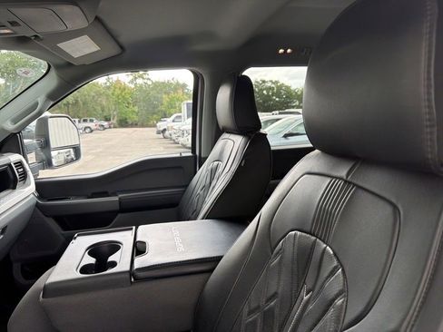 Used 2024 Ford F250 XL w/ STX Appearance Package AWD/4WD image 10