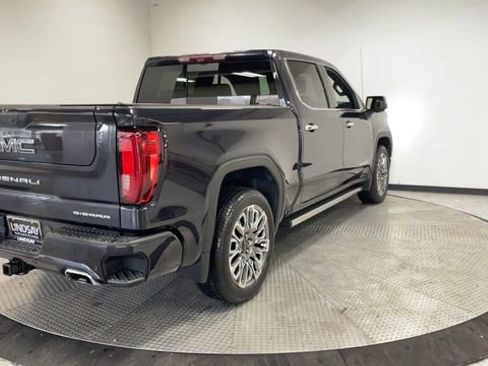 Used 2023 GMC Sierra 1500 Denali Ultimate image 9