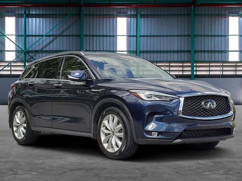 Used 2019 INFINITI QX50 Luxe w/ Cargo Package AWD/4WD image 6