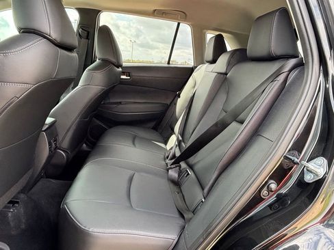 Certified 2025 Toyota Corolla Cross XLE w/ Convenience Package image 15