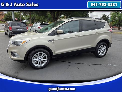 Used 2018 Ford Escape SE AWD/4WD image 1