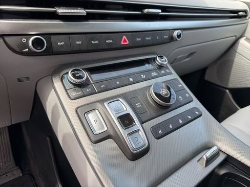 Used 2025 Hyundai Palisade SEL image 16
