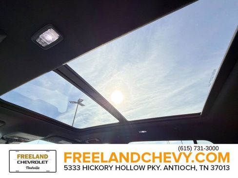 Used 2025 Chevrolet Traverse Z71 w/ Driver Confidence Package image 21