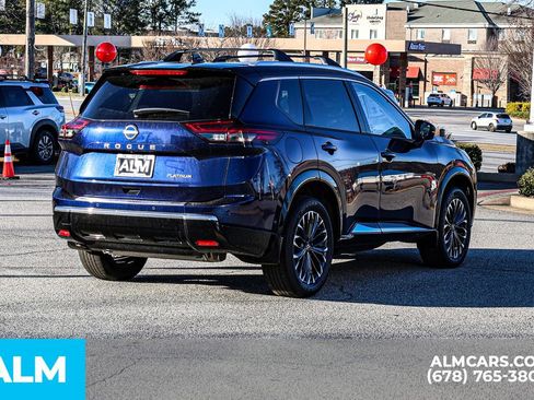 Used 2025 Nissan Rogue Platinum FWD image 6