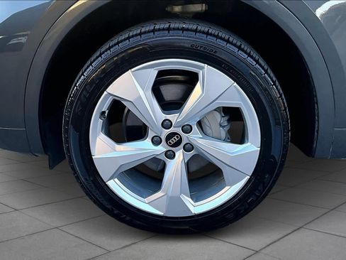 Used 2023 Audi Q5 2.0T Premium Plus w/ Premium Plus Package image 10