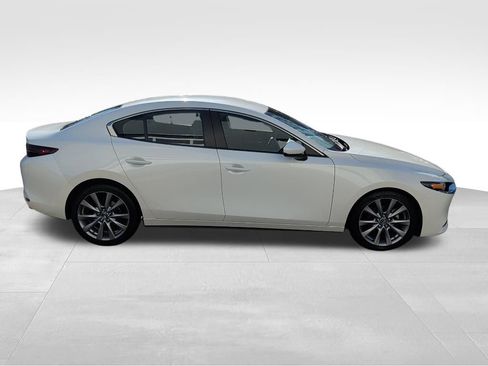 Used 2019 MAZDA MAZDA3 AWD Sedan w/ Select Package image 5