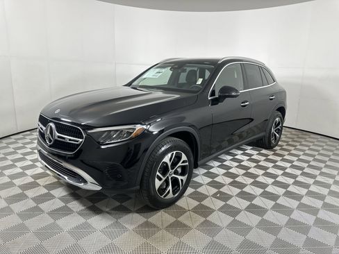 New 2025 Mercedes-Benz GLC 350e 4MATIC image 4