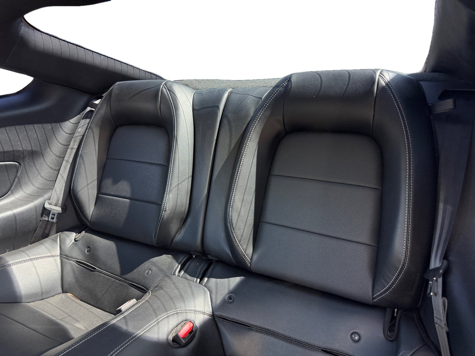 Used 2021 Ford Mustang GT Premium w/ Black Accent Package RWD image 13