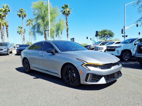 Used 2026 Kia K5 GT-Line w/ GT-Line Premium Package image 3