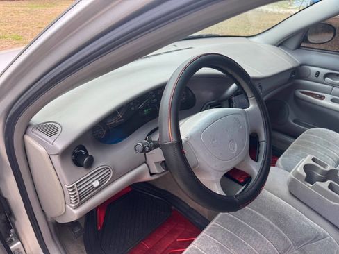 Used 2003 Buick Century Custom image 12