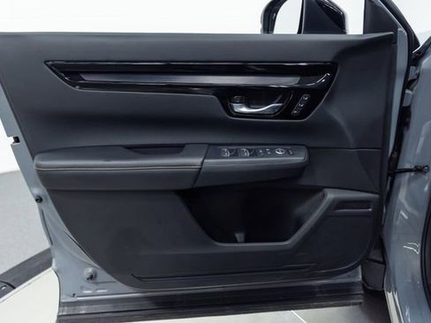 Used 2023 Honda CR-V Sport Touring image 11