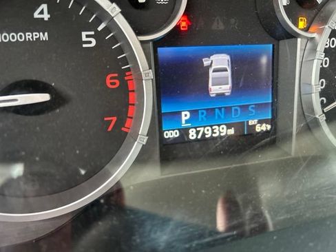 Used 2015 Toyota Tundra Platinum AWD/4WD image 10