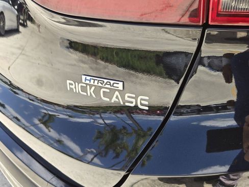 Used 2022 Hyundai Santa Fe SEL w/ Cargo Package image 15