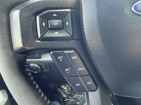 Used 2016 Ford F150 XLT w/ Equipment Group 302A Luxury AWD/4WD image 22