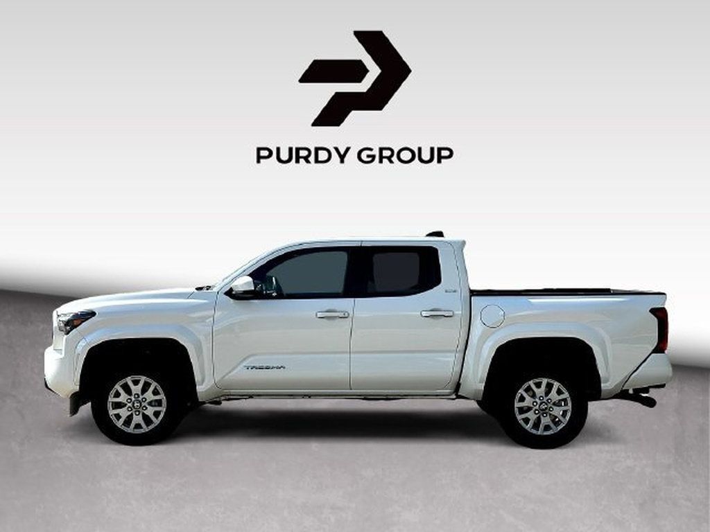 Certified 2025 Toyota Tacoma SR5 w/ SR5 Upgrade Package AWD/4WD image 5