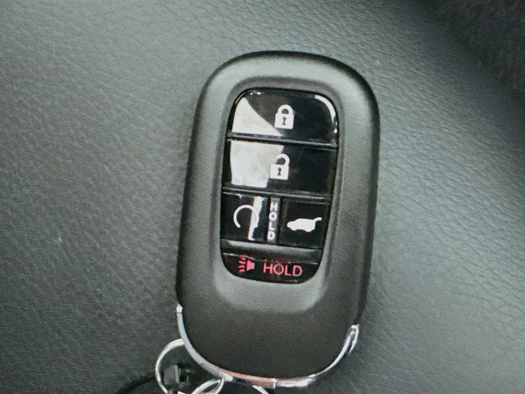 New 2026 Honda Pilot TrailSport image 38