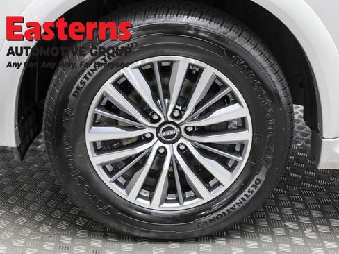 Used 2022 Nissan Armada SV w/ SV Appearance Package image 34