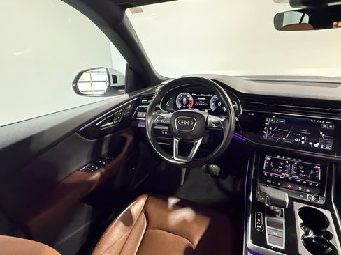 Used 2021 Audi Q8 Premium Plus w/ Premium Plus Package AWD/4WD image 24