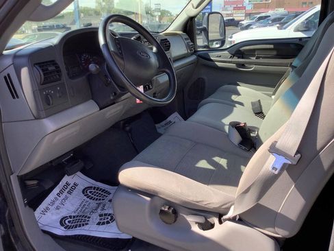 Used 2005 Ford F250 XLT AWD/4WD image 26