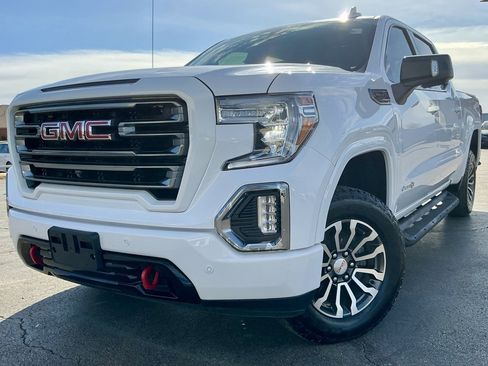 Used 2020 GMC Sierra 1500 AT4 w/ AT4 Premium Package image 3