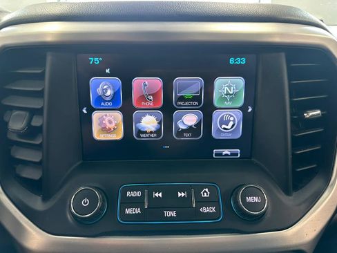 Used 2018 GMC Acadia SLT image 49