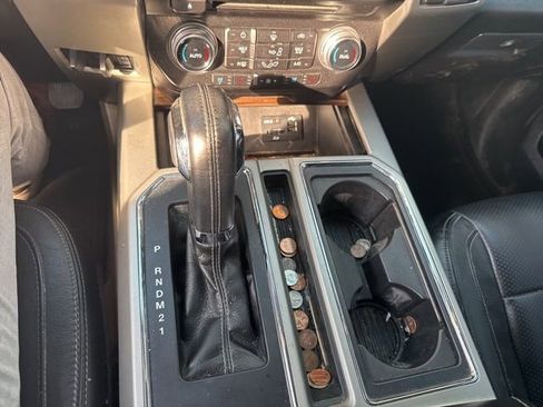 Used 2015 Ford F150 Lariat w/ Equipment Group 502A Luxury AWD/4WD image 25