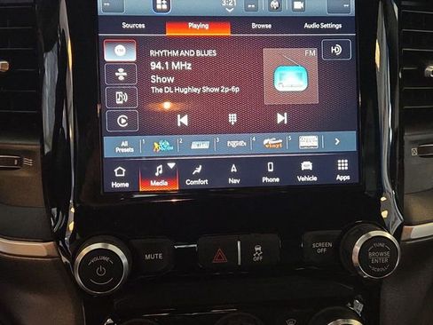 Used 2023 RAM 2500 Big Horn w/ Level 1 Equipment Group image 16