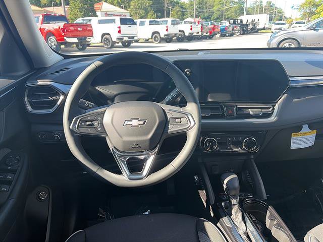 New 2026 Chevrolet TrailBlazer LT w/ Convenience Package AWD/4WD image 12