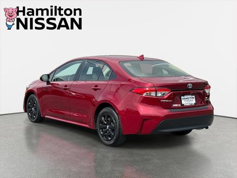 Used 2024 Toyota Corolla LE FWD image 4