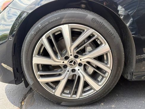 Used 2024 Mercedes-Benz E 350 4MATIC Sedan image 9