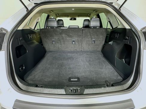 Used 2024 Ford Edge SEL image 29