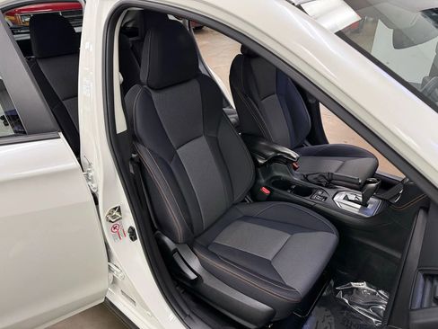 Used 2020 Subaru Crosstrek 2.0i Premium w/ Moonroof Package 2 image 16