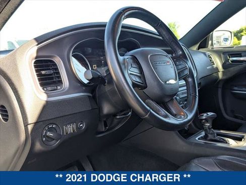 Used 2021 Dodge Charger SXT w/ Leather Interior Group RWD image 12