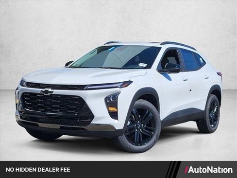 New 2026 Chevrolet Trax ACTIV w/ Sunroof Package FWD image 1