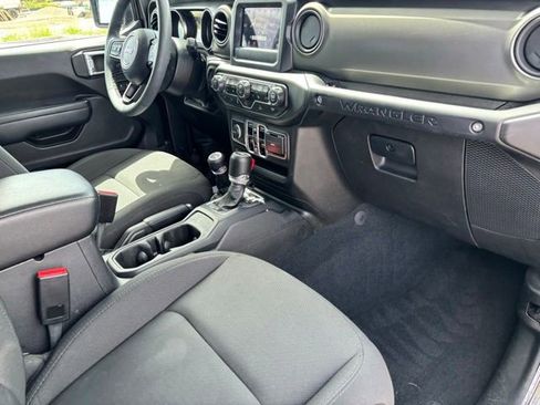 Used 2023 Jeep Wrangler Unlimited w/ Cold Weather Group AWD/4WD image 25
