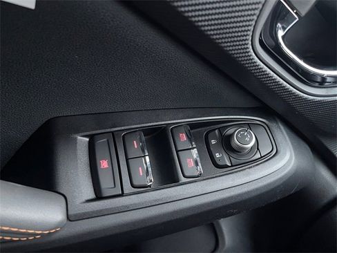 New 2026 Subaru Crosstrek 2.5i Limited w/ Crosstrek Mirror Package image 21