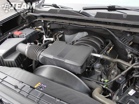 Certified 2024 Chevrolet Silverado 3500 LT w/ Convenience Package image 31