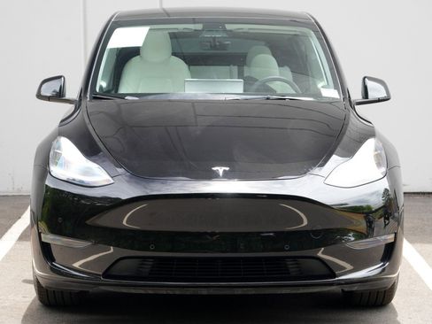 Used 2021 Tesla Model Y Long Range AWD/4WD image 50